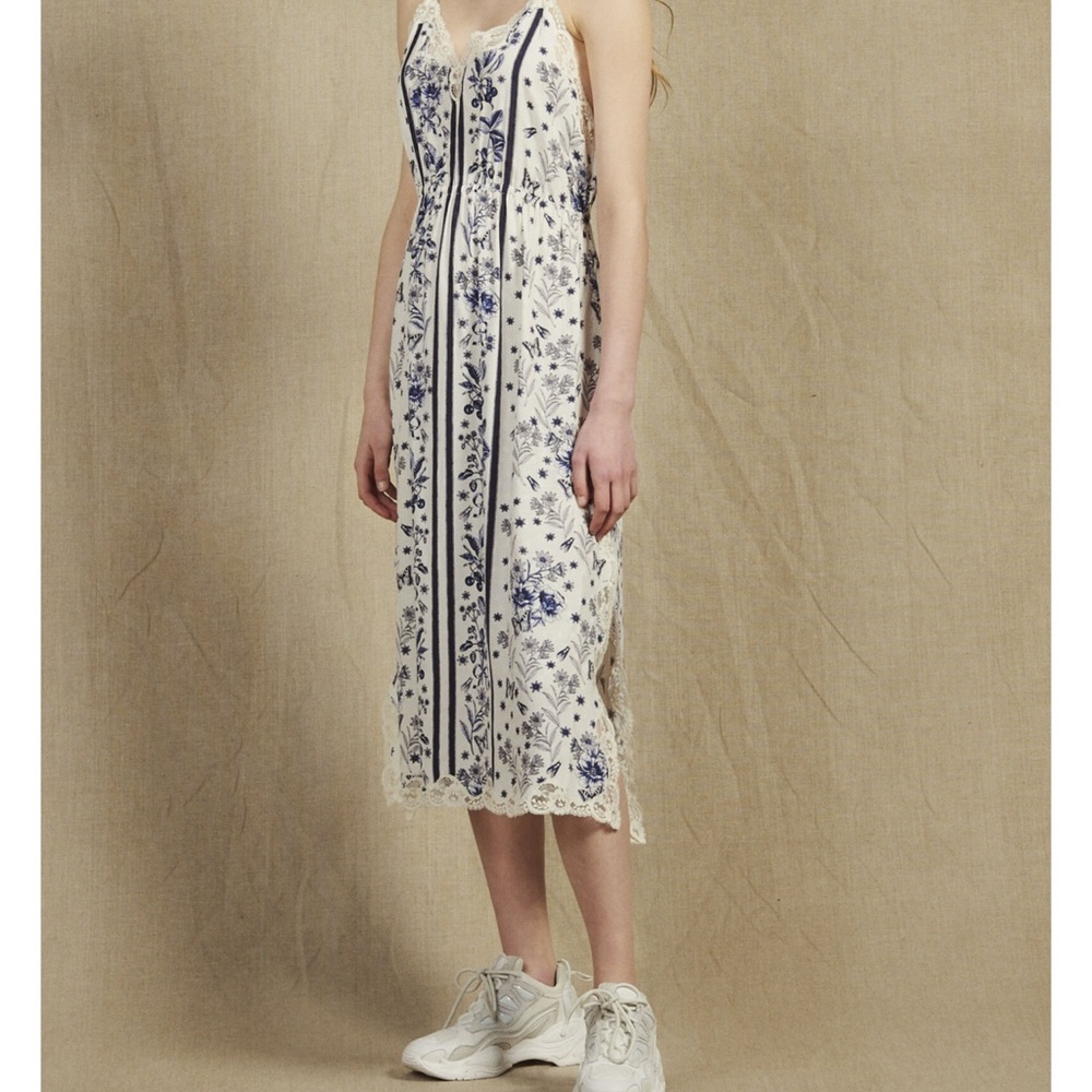 Floral Blue and White Midi Dress